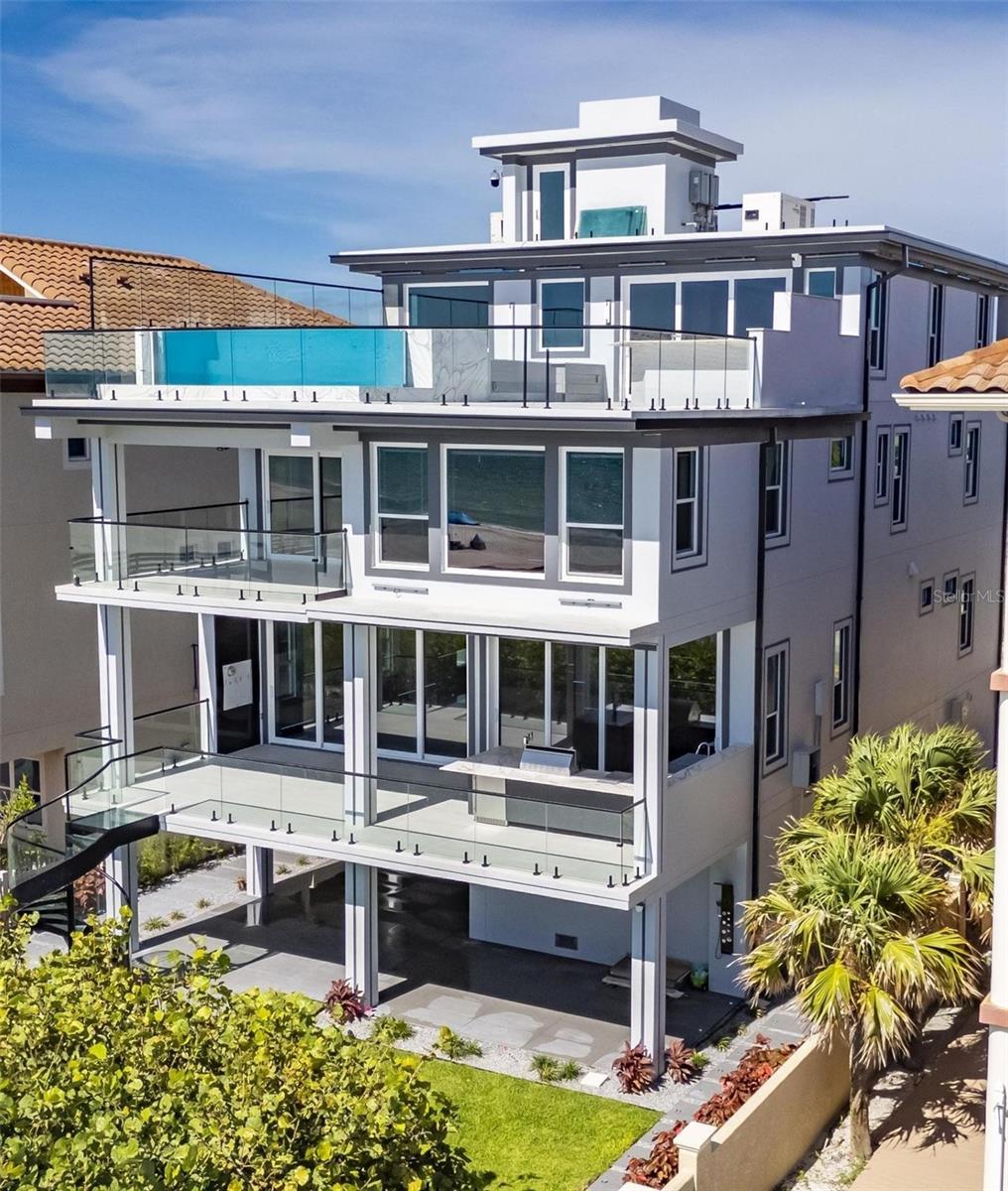 TB8406766 Property Photo