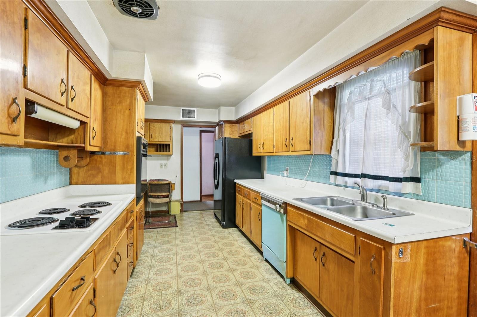 3303 W LEILA AVE, TAMPA, FL, 33611