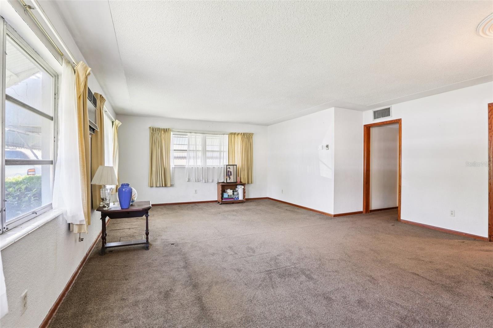 3303 W LEILA AVE, TAMPA, FL, 33611