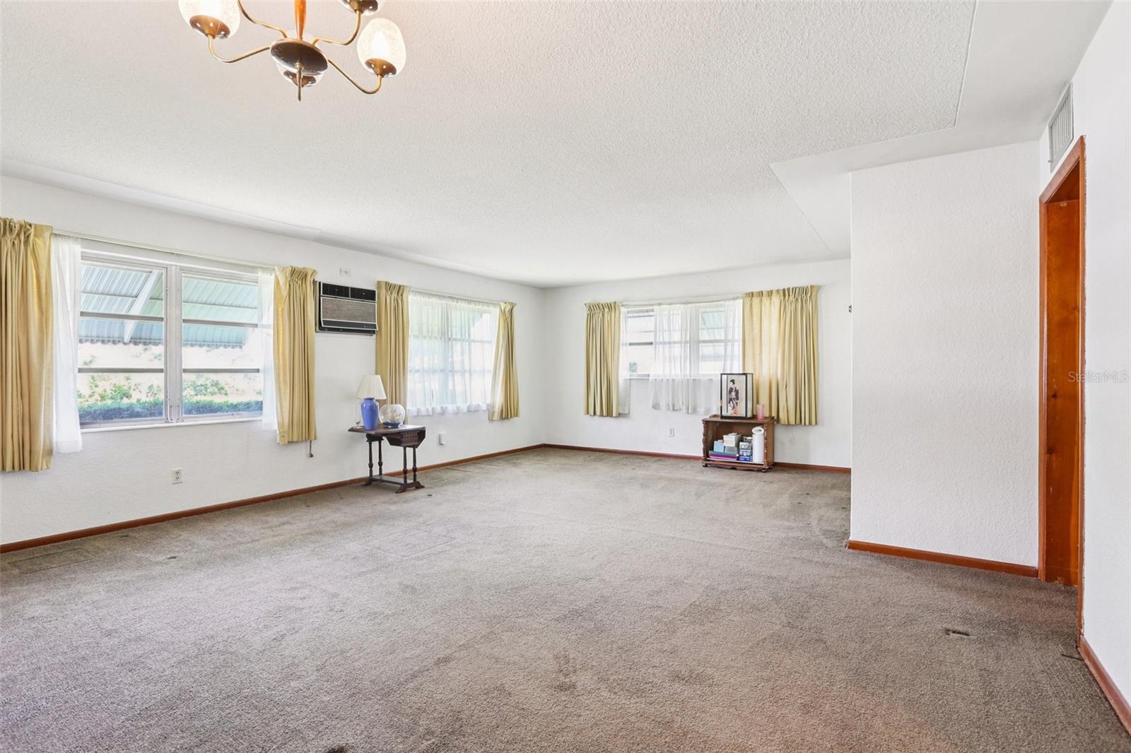 3303 W LEILA AVE, TAMPA, FL, 33611