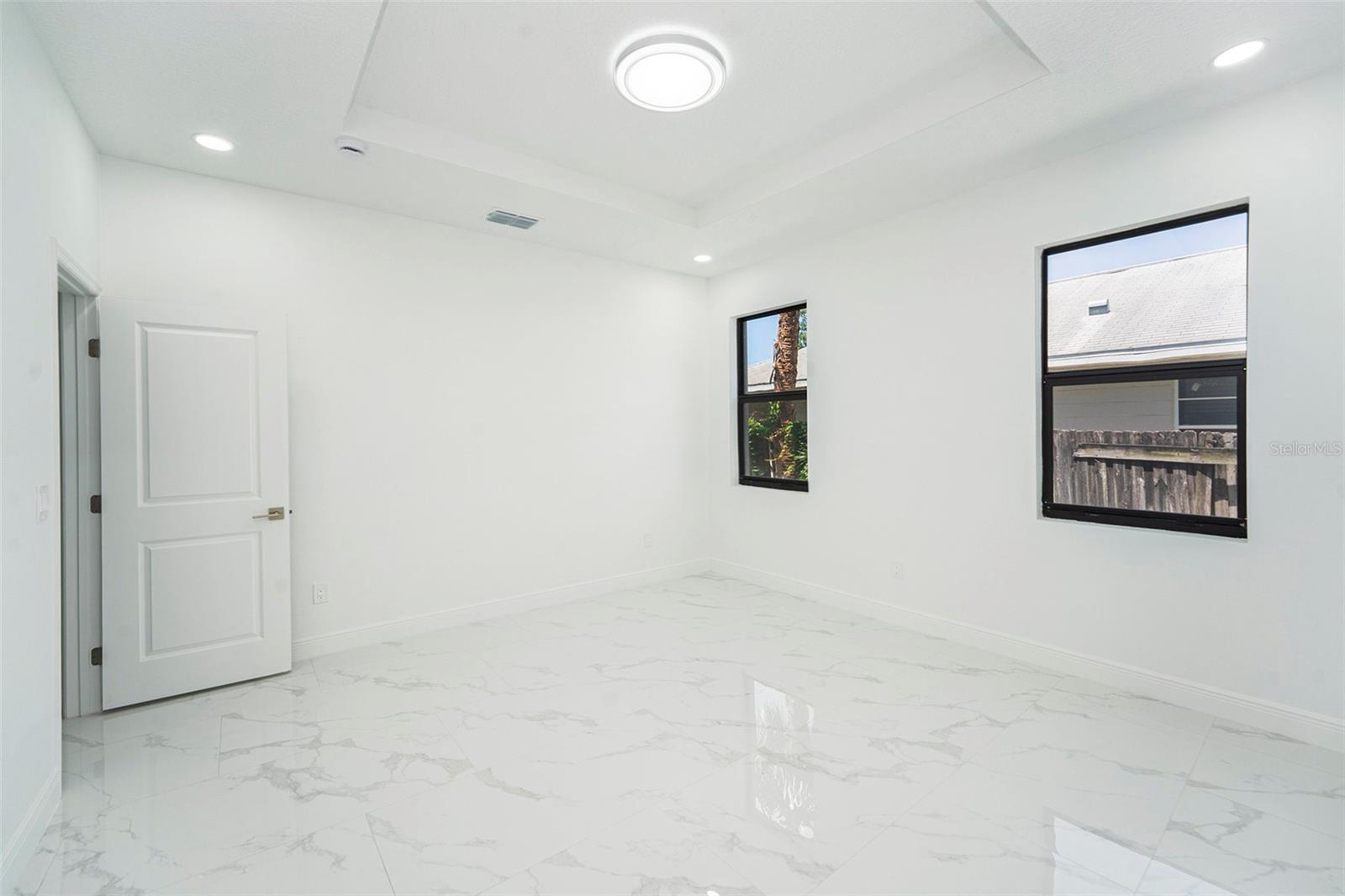 5110 69TH WAY N, ST PETERSBURG, FL, 33709