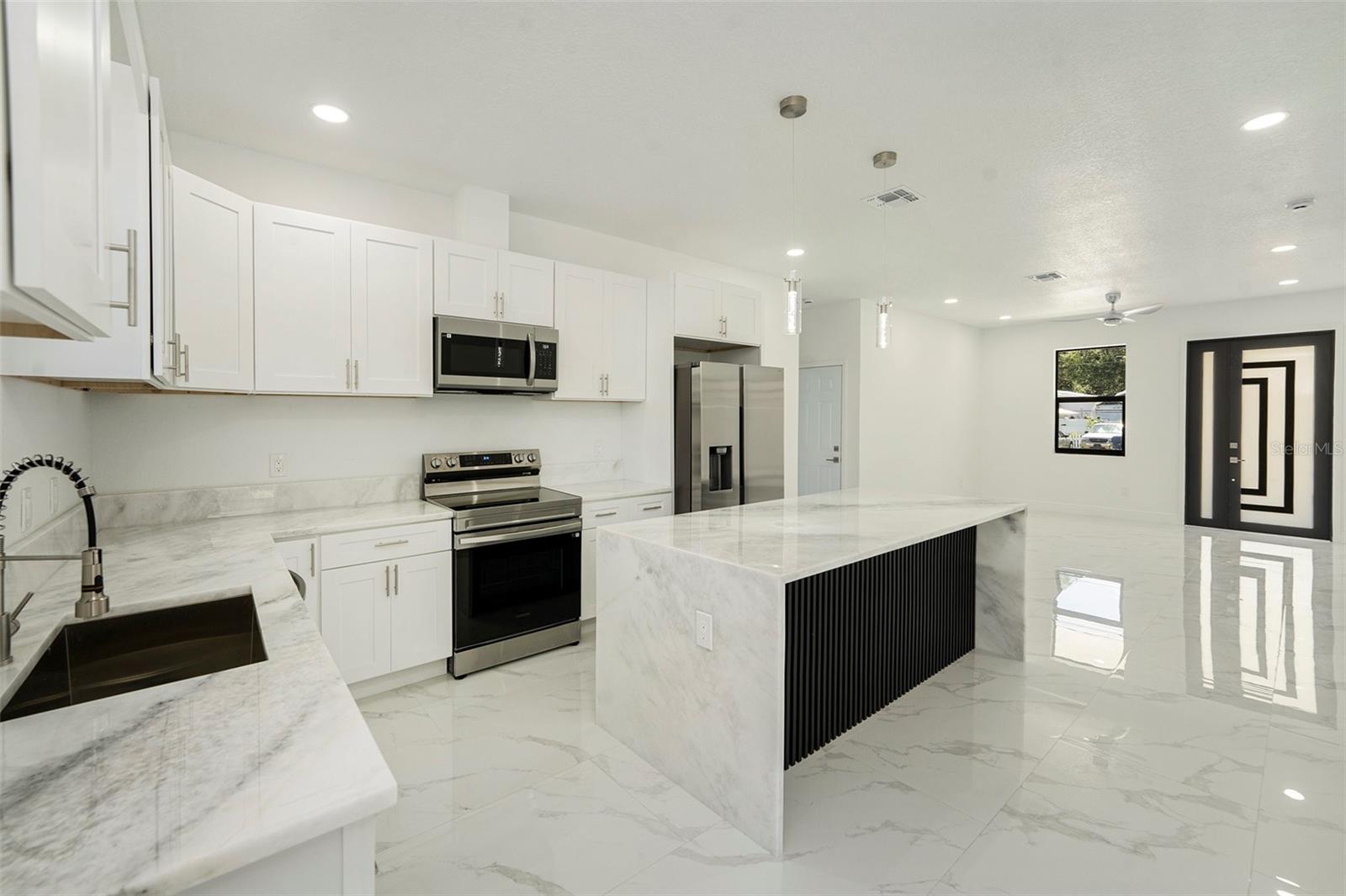 5110 69TH WAY N, ST PETERSBURG, FL, 33709