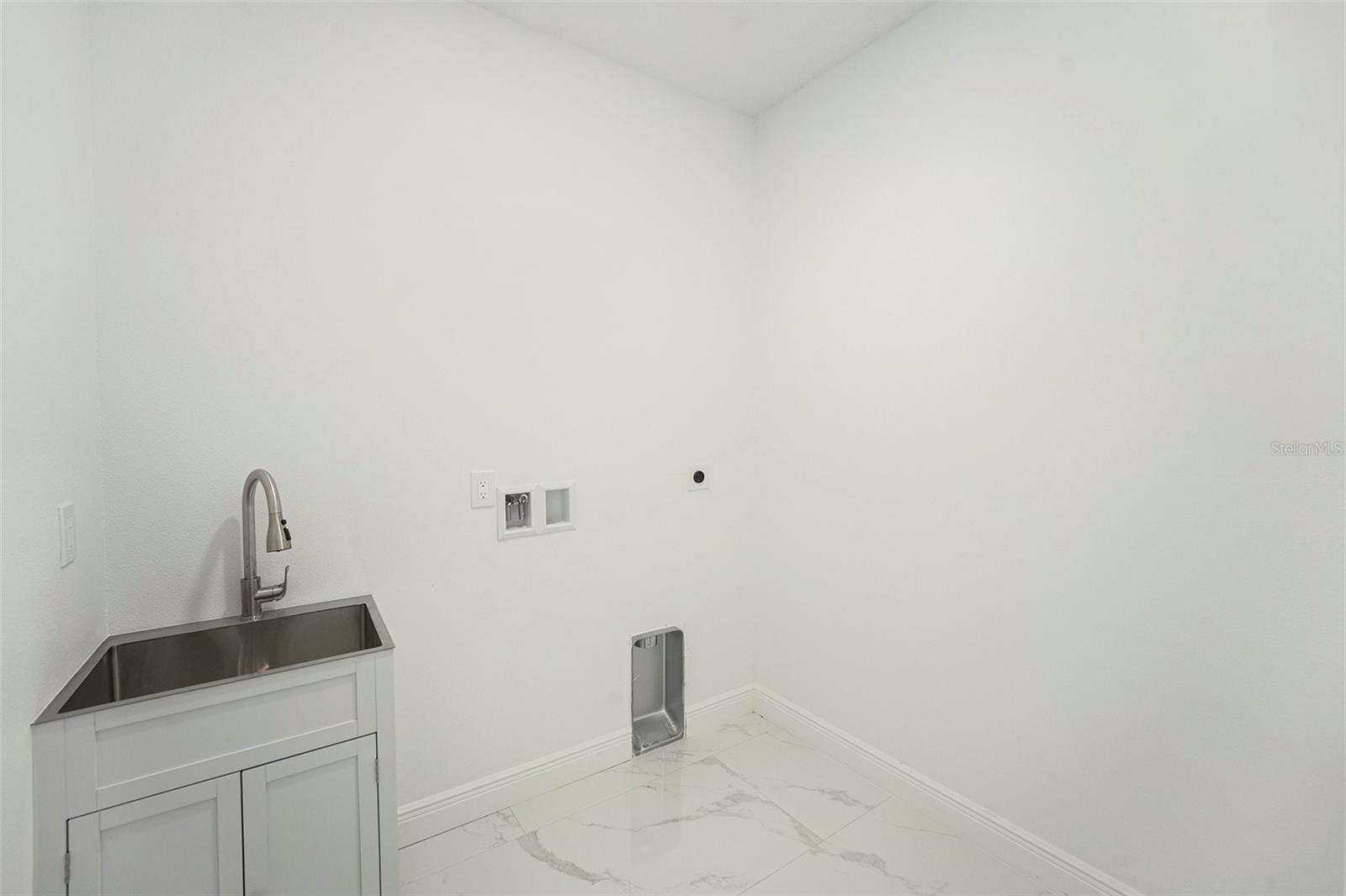 5110 69TH WAY N, ST PETERSBURG, FL, 33709