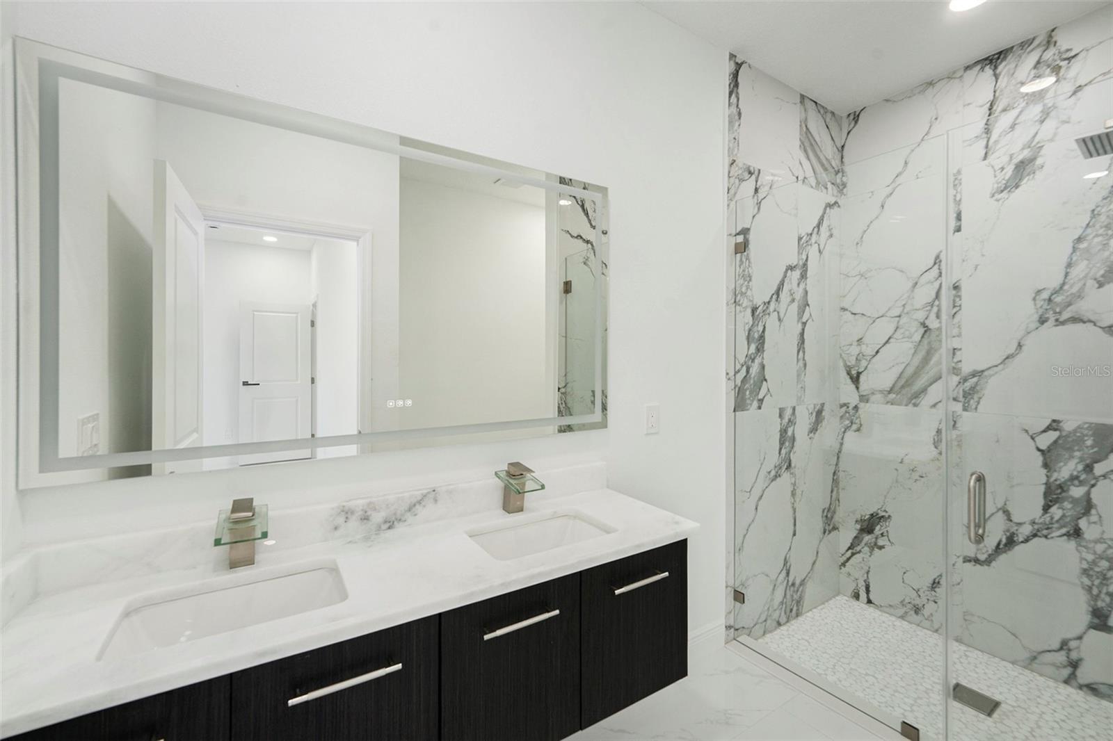 5110 69TH WAY N, ST PETERSBURG, FL, 33709