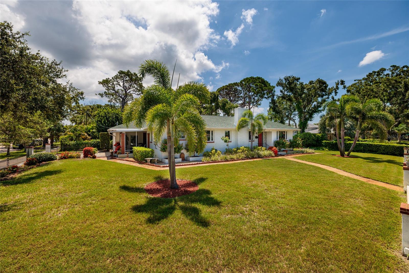 100 PARK ST S, ST PETERSBURG, FL, 33707