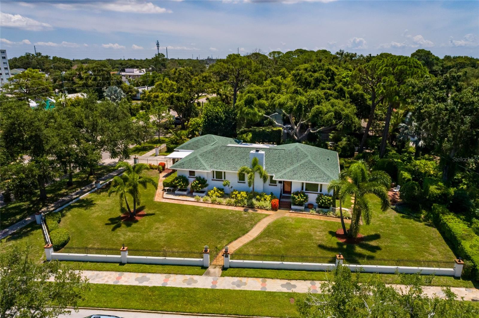 100 PARK ST S, ST PETERSBURG, FL, 33707