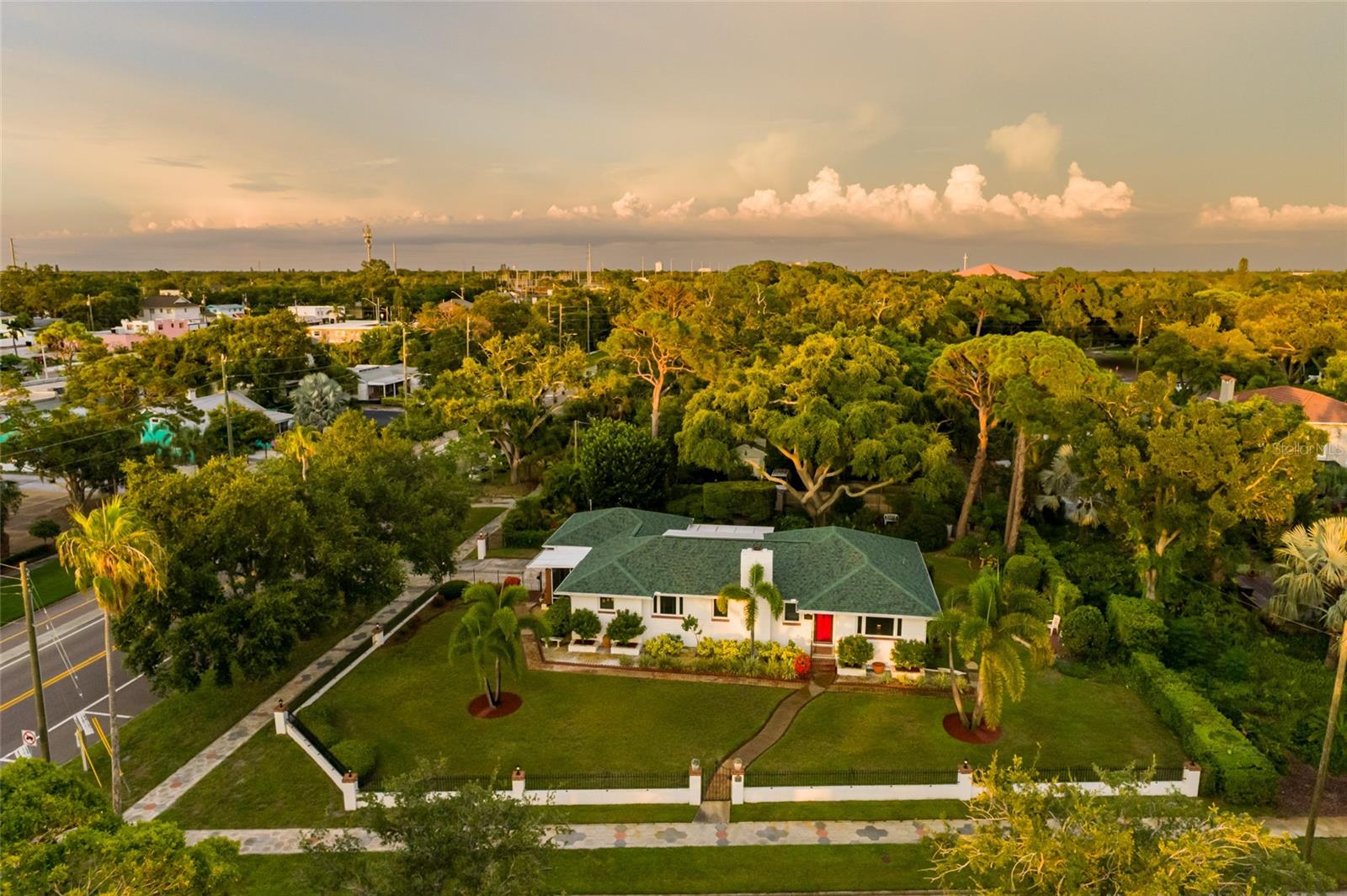 100 PARK ST S, ST PETERSBURG, FL, 33707