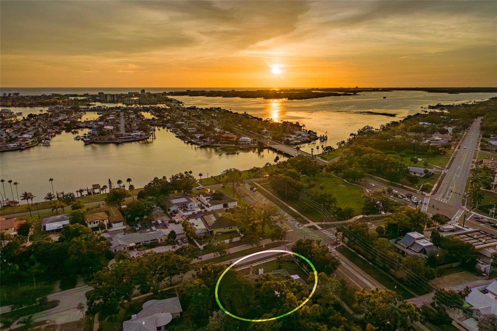 100 PARK ST S, ST PETERSBURG, FL, 33707