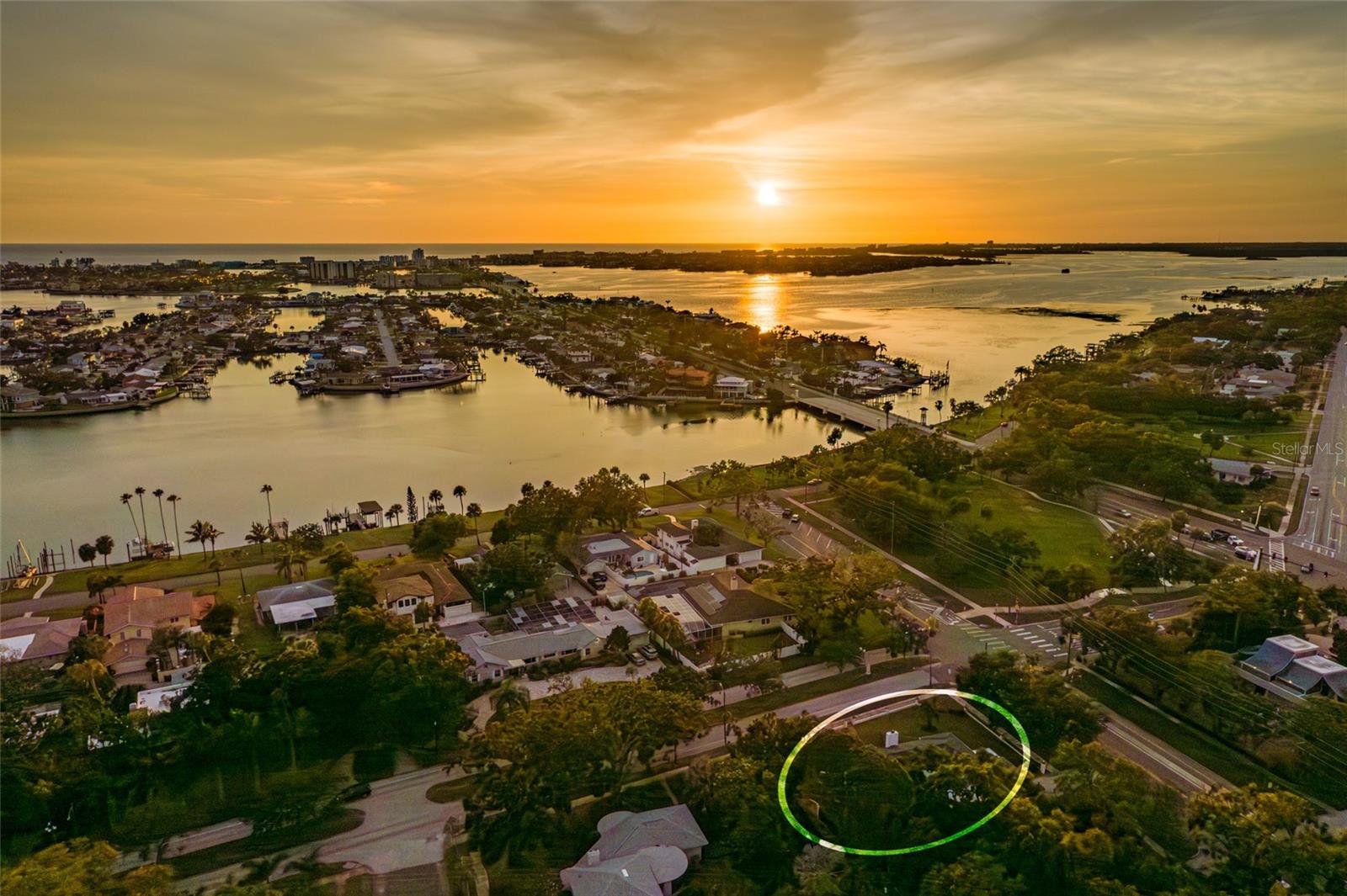 100 PARK ST S, ST PETERSBURG, FL, 33707