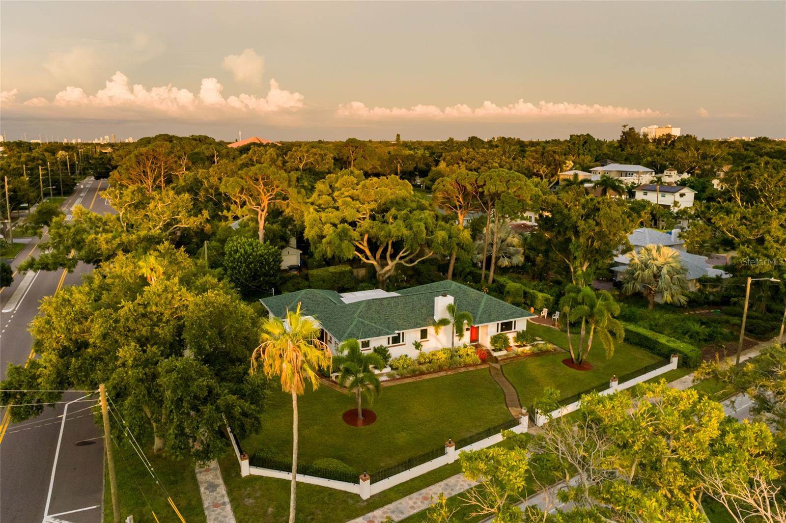 100 PARK ST S, ST PETERSBURG, FL, 33707