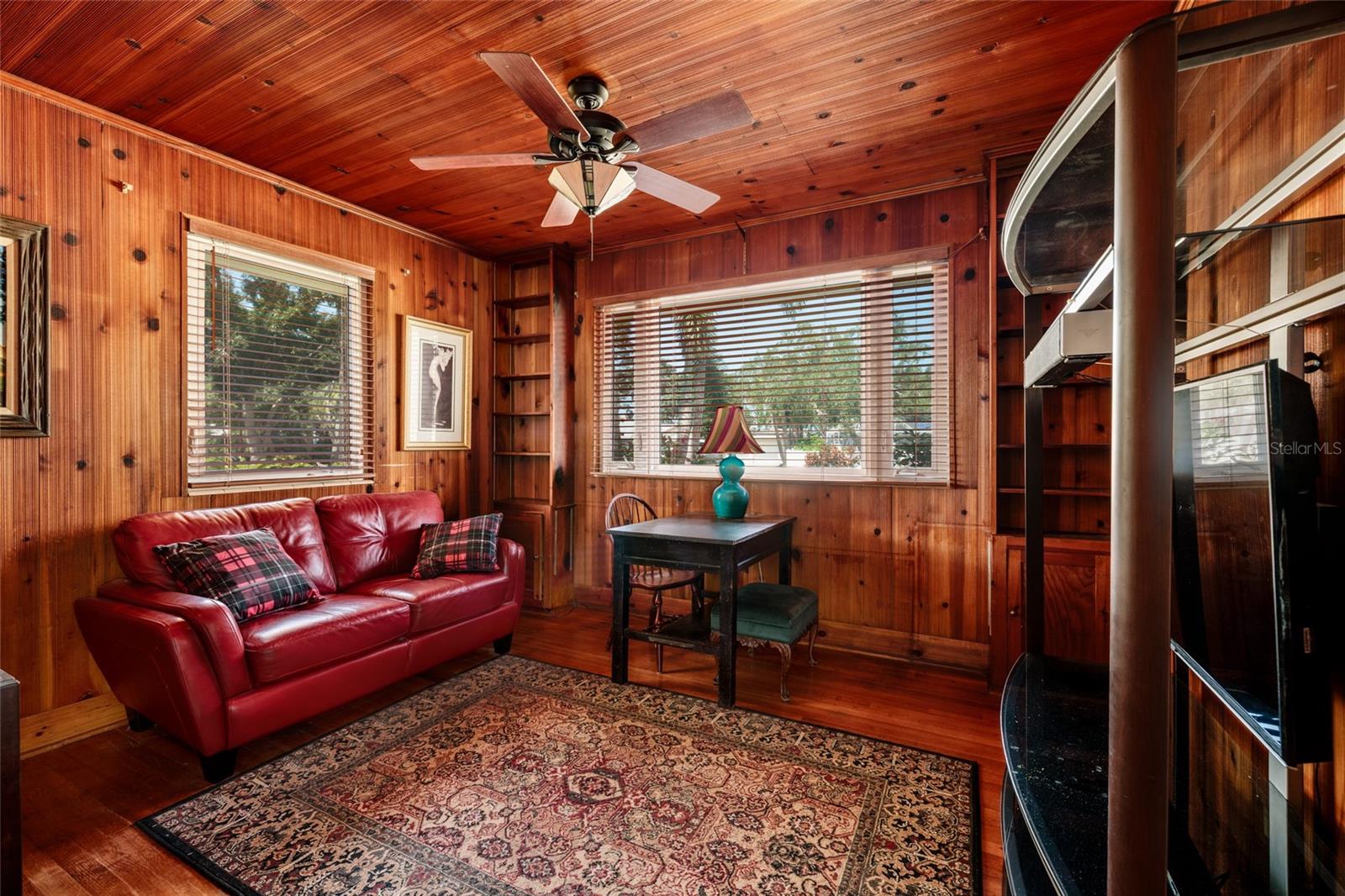 100 PARK ST S, ST PETERSBURG, FL, 33707