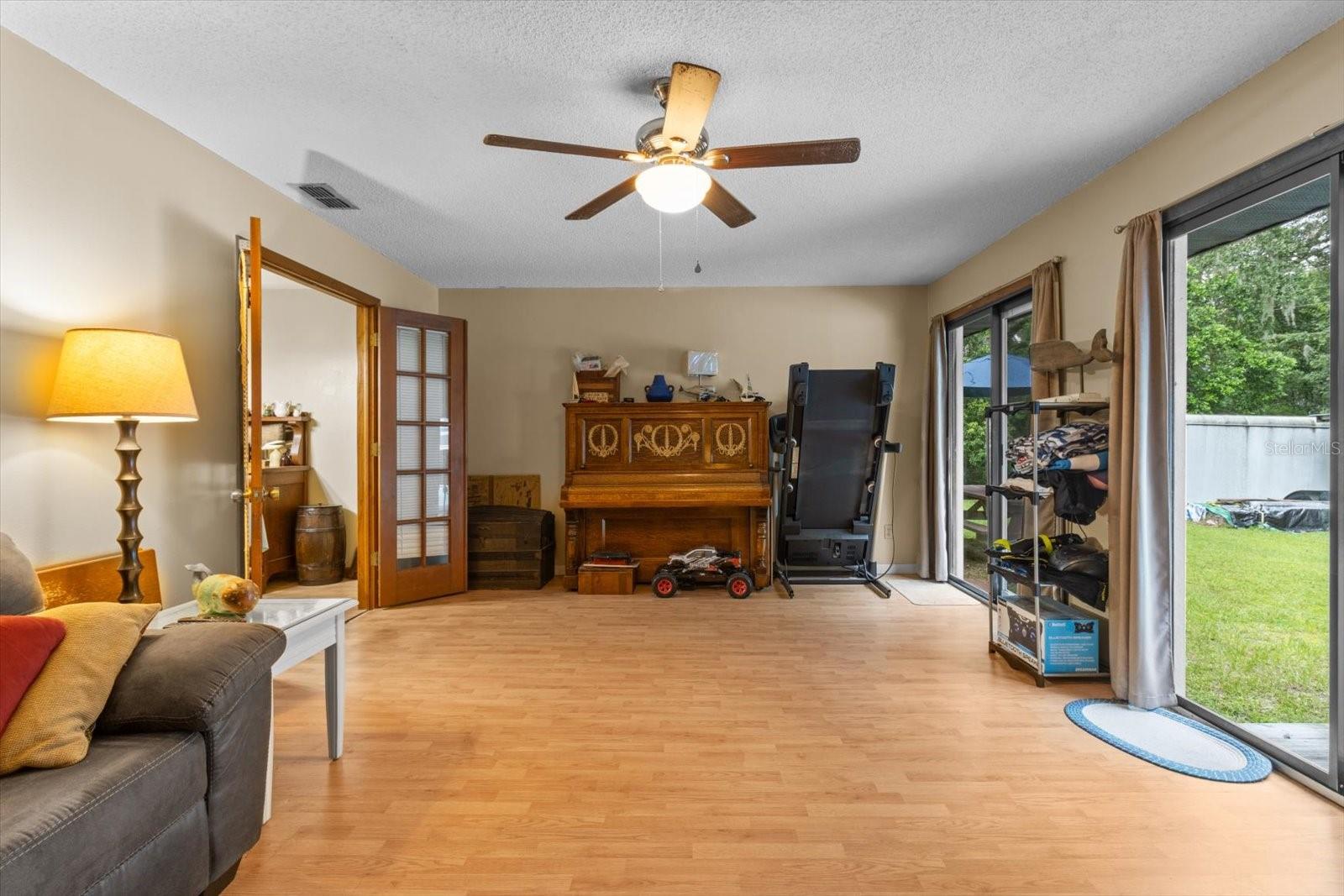 916 WHITEWAY DR, BROOKSVILLE, FL, 34601