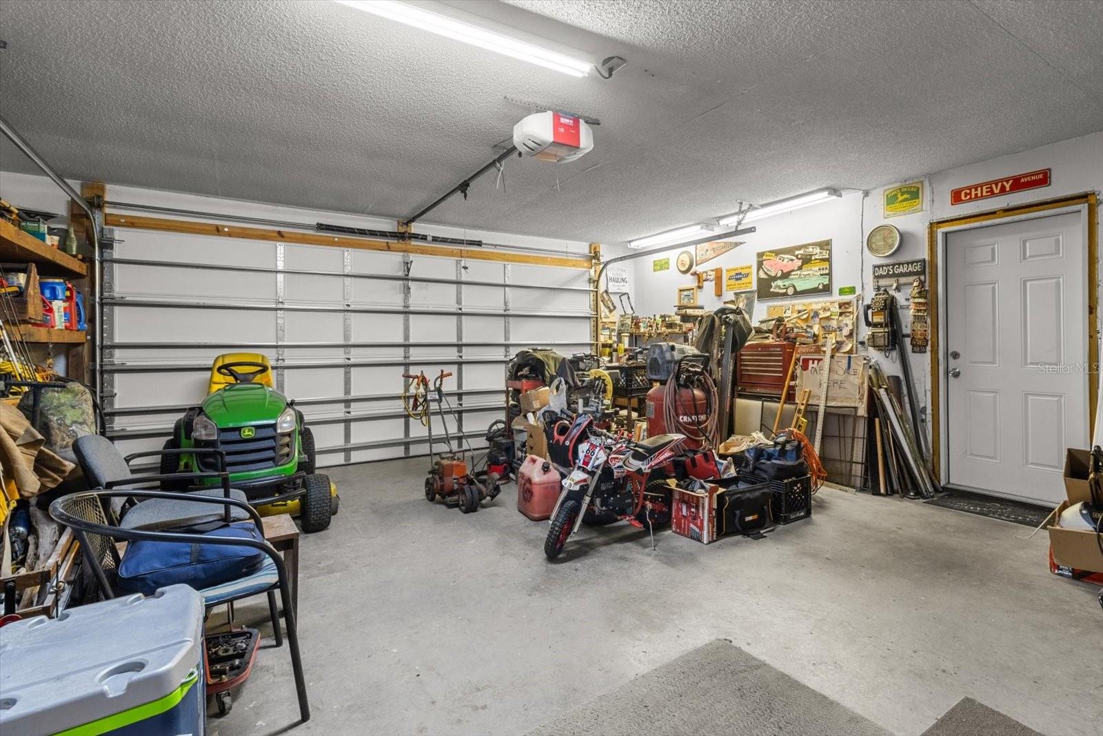 916 WHITEWAY DR, BROOKSVILLE, FL, 34601