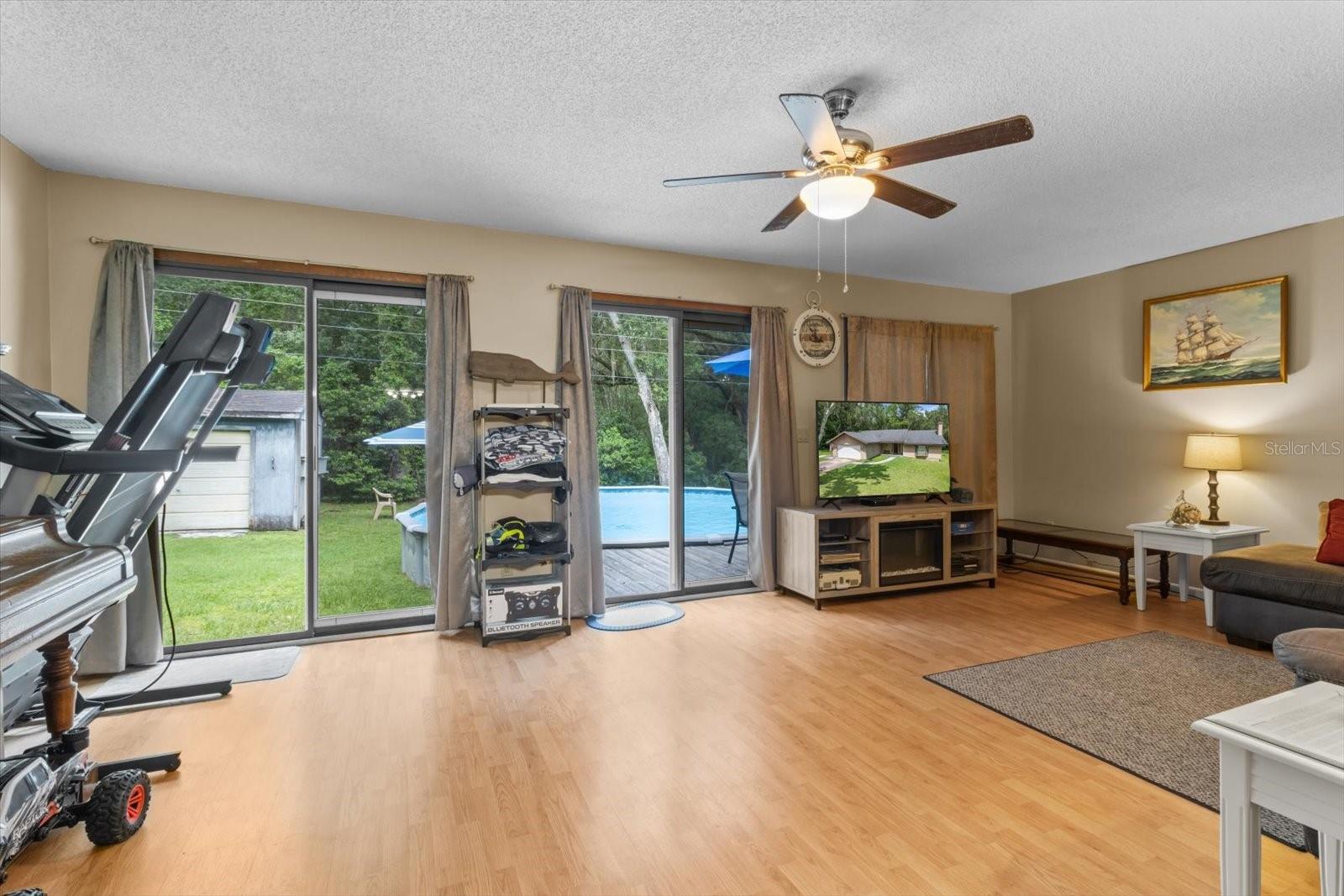 916 WHITEWAY DR, BROOKSVILLE, FL, 34601