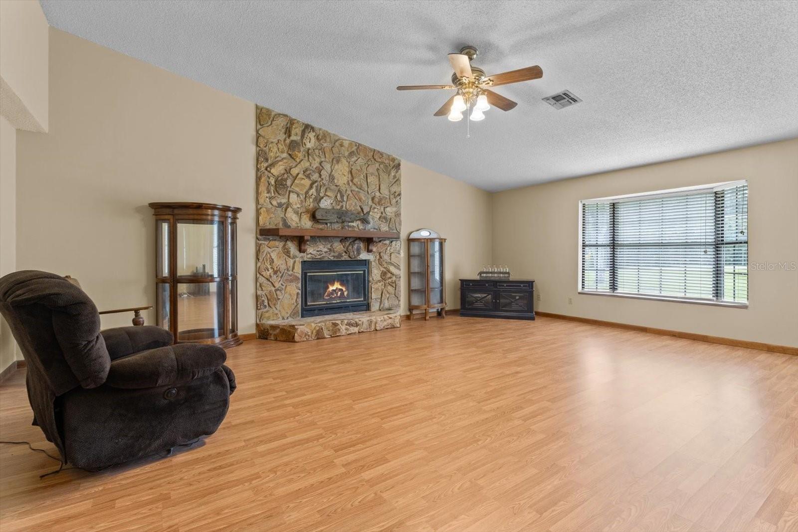 916 WHITEWAY DR, BROOKSVILLE, FL, 34601