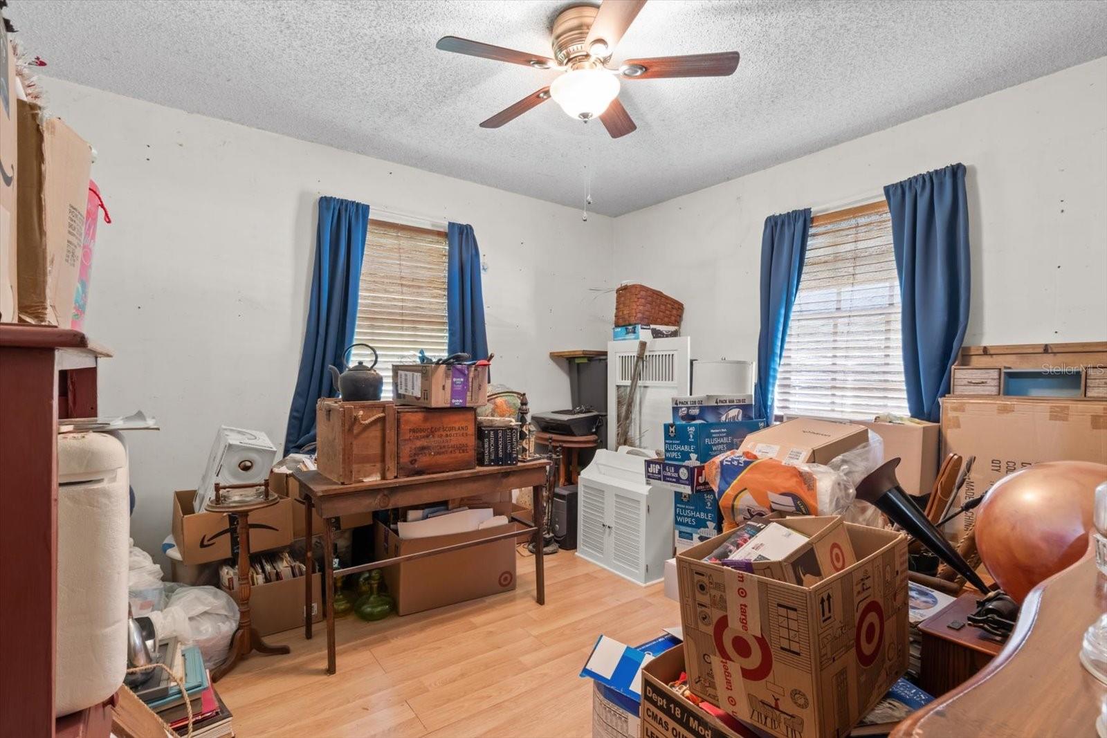 916 WHITEWAY DR, BROOKSVILLE, FL, 34601