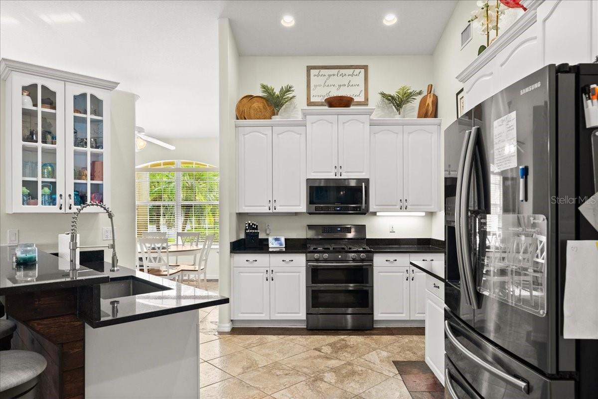 124 SAN REMO DR, EDGEWATER, FL, 32141