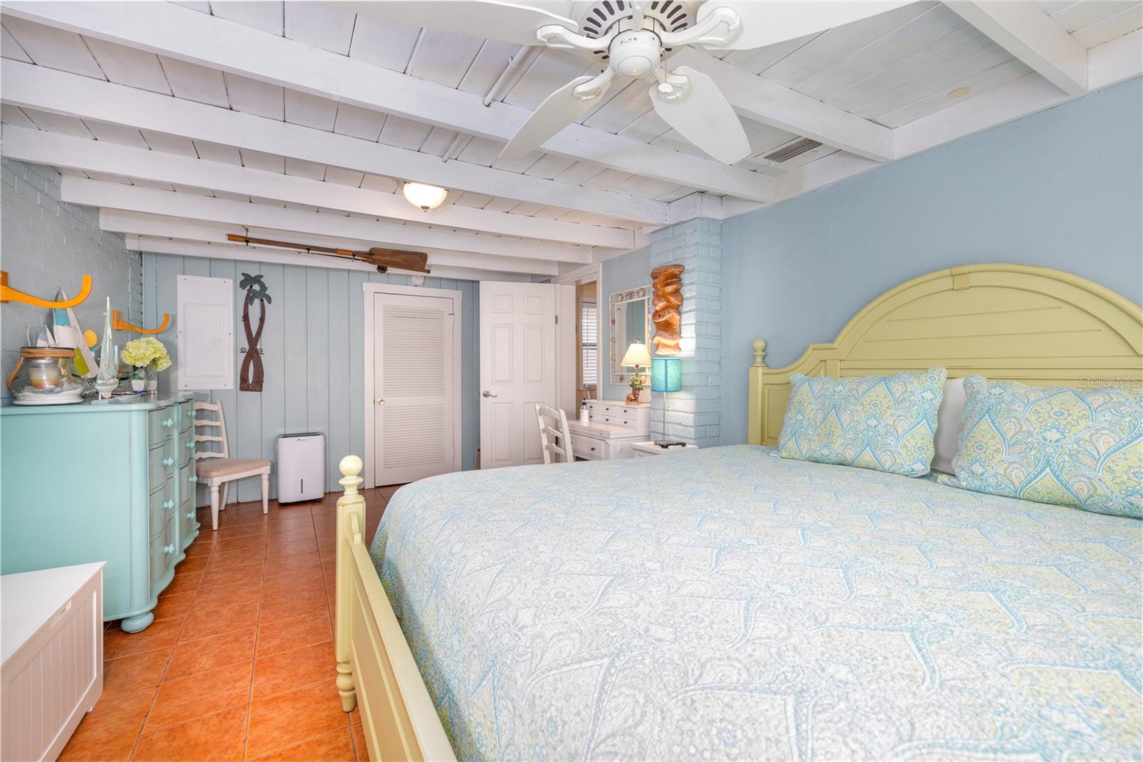 409 ESTHER ST, NEW SMYRNA BEACH, FL, 32169