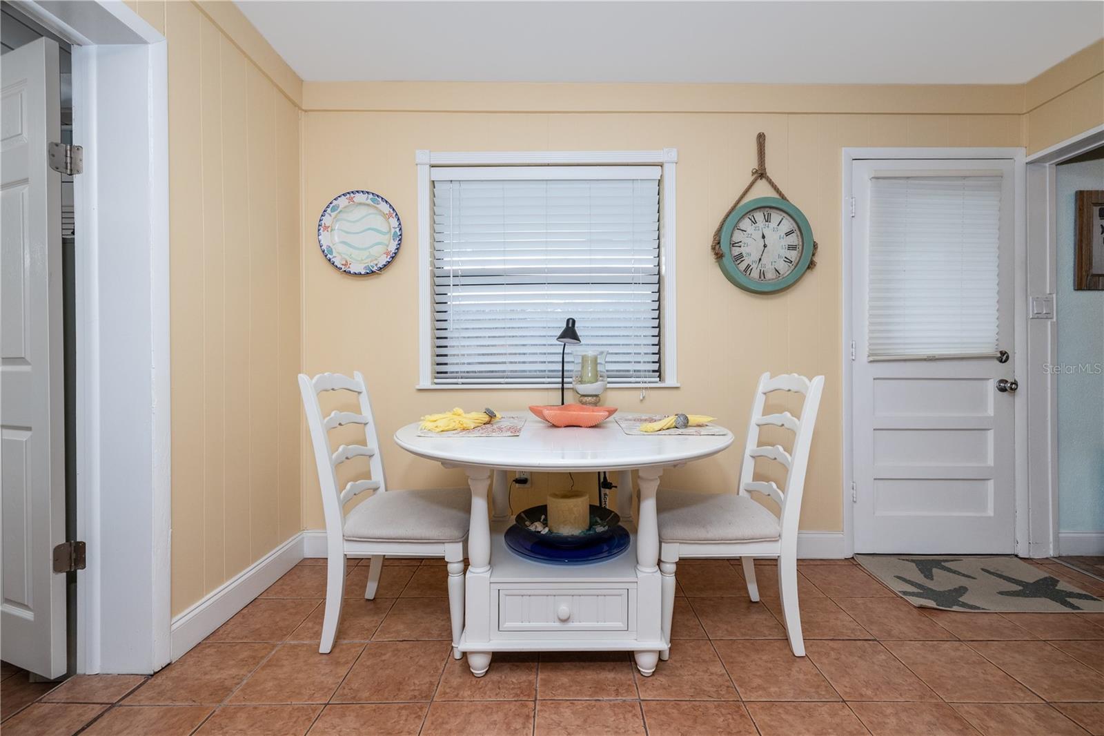 409 ESTHER ST, NEW SMYRNA BEACH, FL, 32169