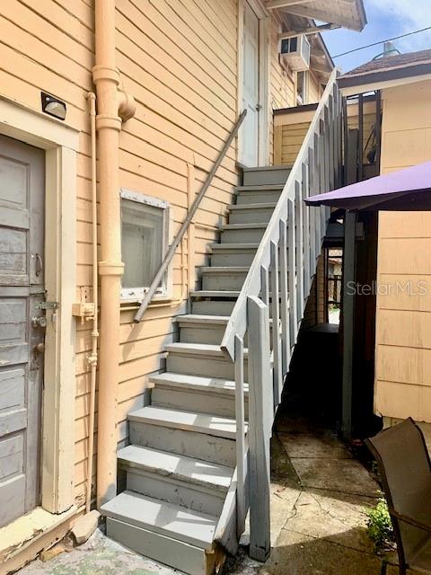 917 DARTMOOR ST N, ST PETERSBURG, FL, 33701