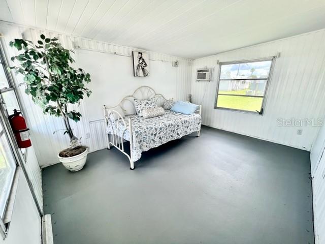 W7877272 Property Photo