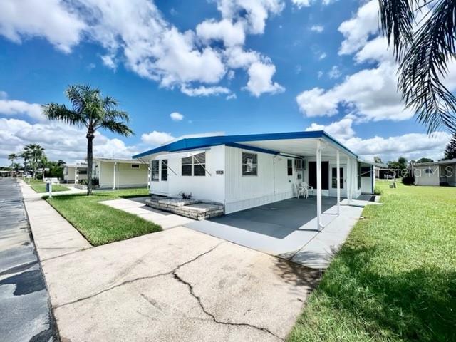 W7877272 Property Photo