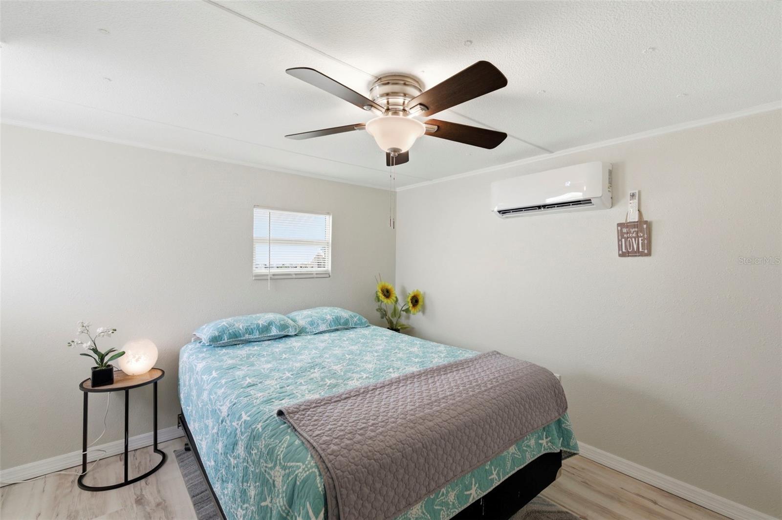 W7877272 Property Photo