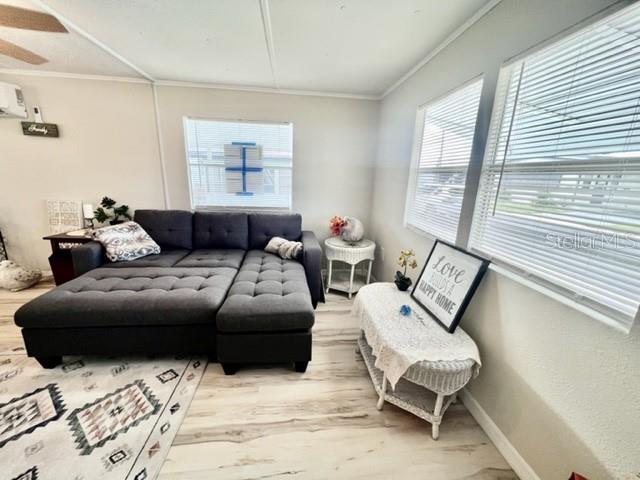 W7877272 Property Photo