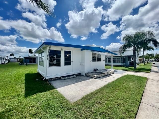 W7877272 Property Photo