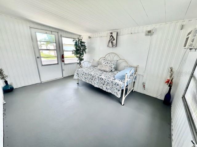 W7877272 Property Photo