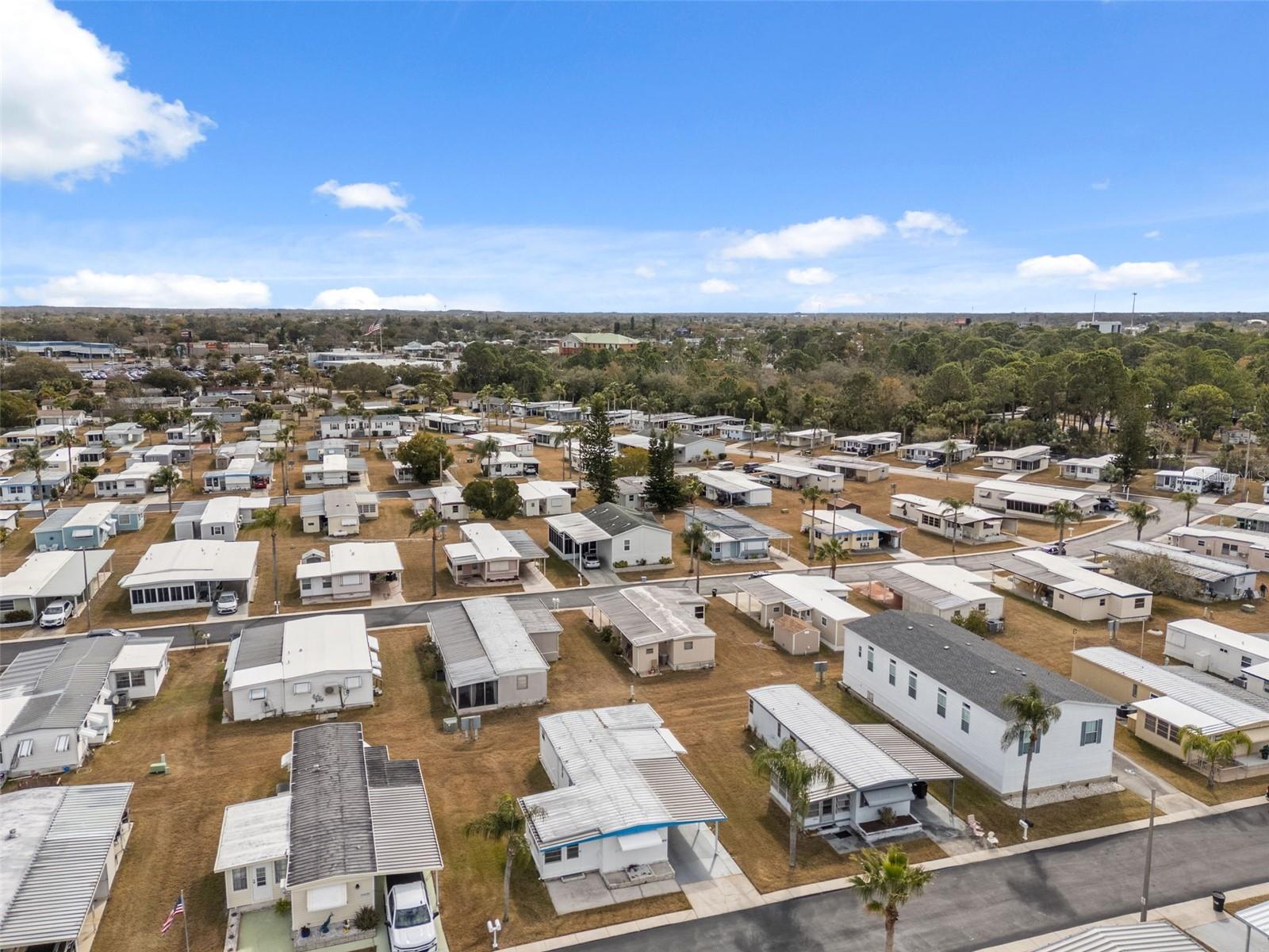 W7877272 Property Photo