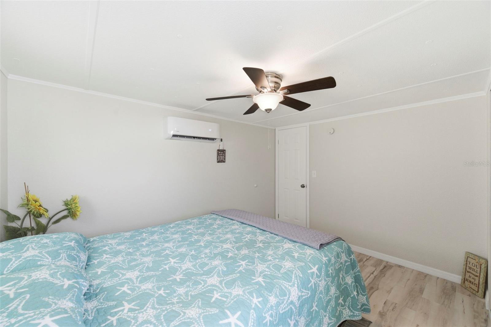 W7877272 Property Photo