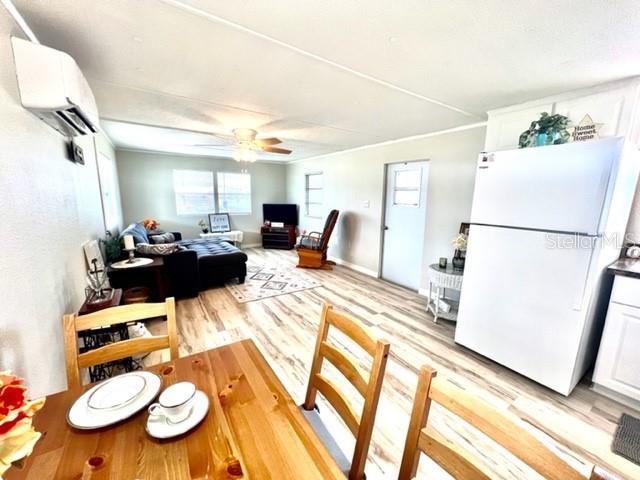 W7877272 Property Photo