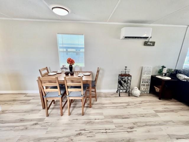 W7877272 Property Photo