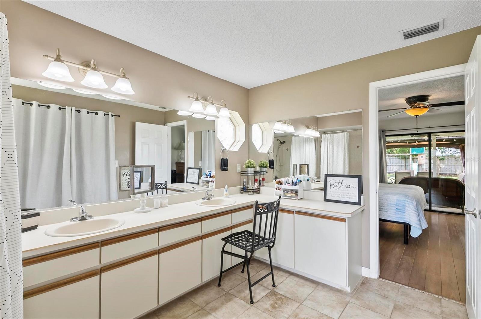 39 BRUNETT LN, PALM COAST, FL, 32137