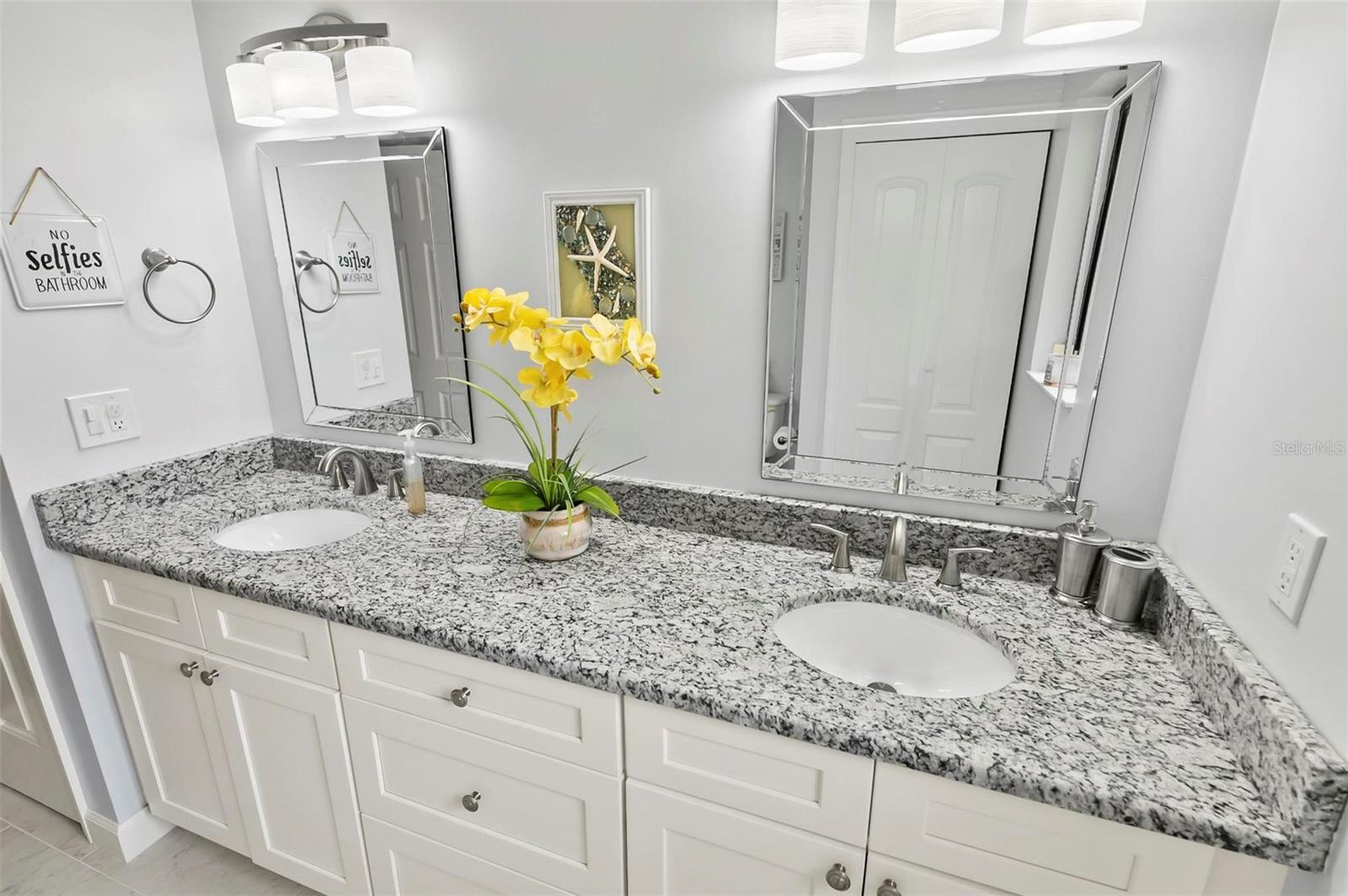 39 BRUNETT LN, PALM COAST, FL, 32137