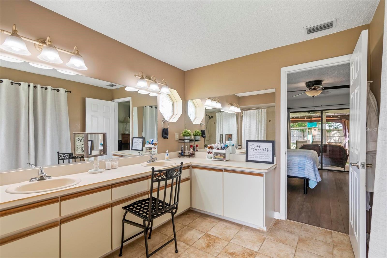 39 BRUNETT LN, PALM COAST, FL, 32137