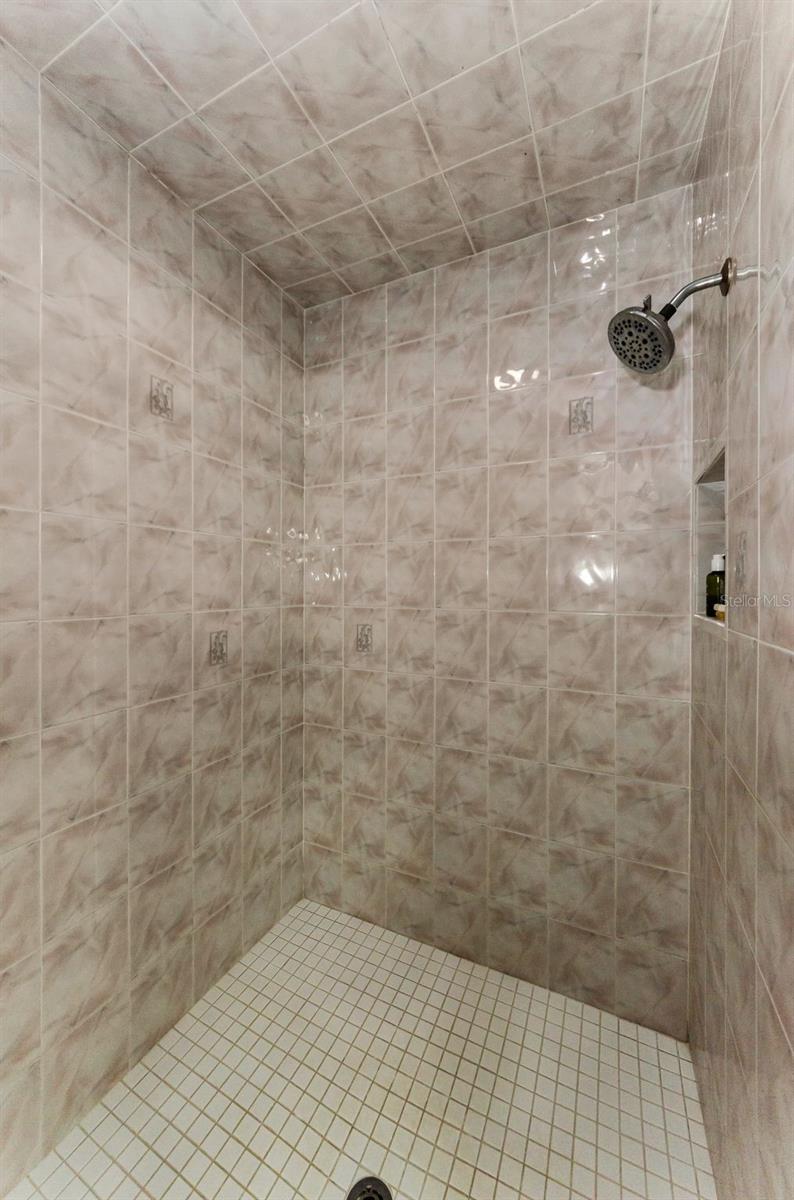 22327 MIZELL RD, BROOKSVILLE, FL, 34602