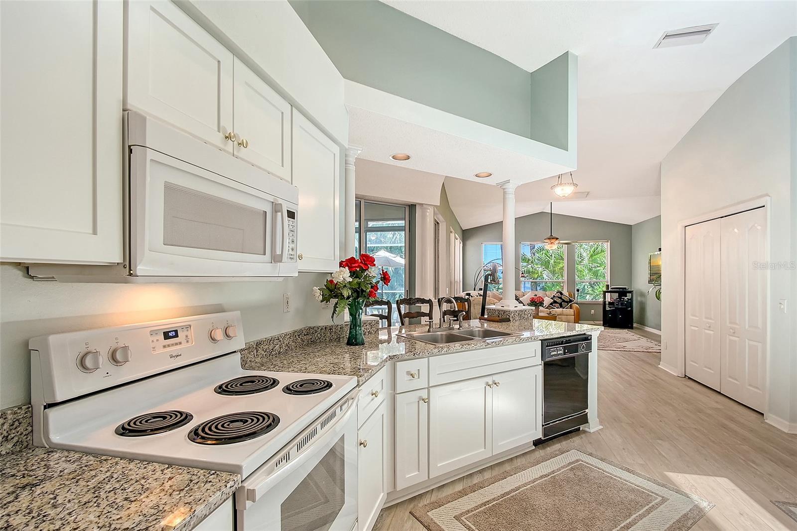 A4658731 Property Photo