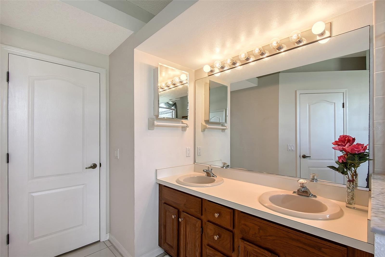 A4658731 Property Photo