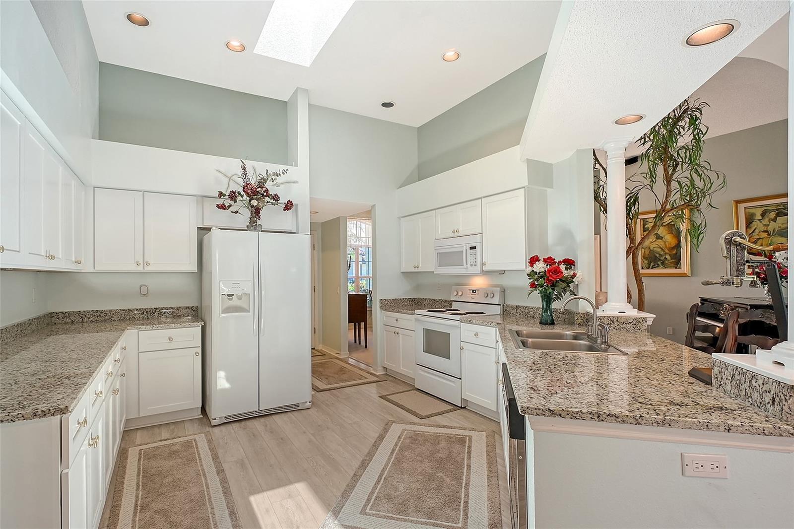A4658731 Property Photo