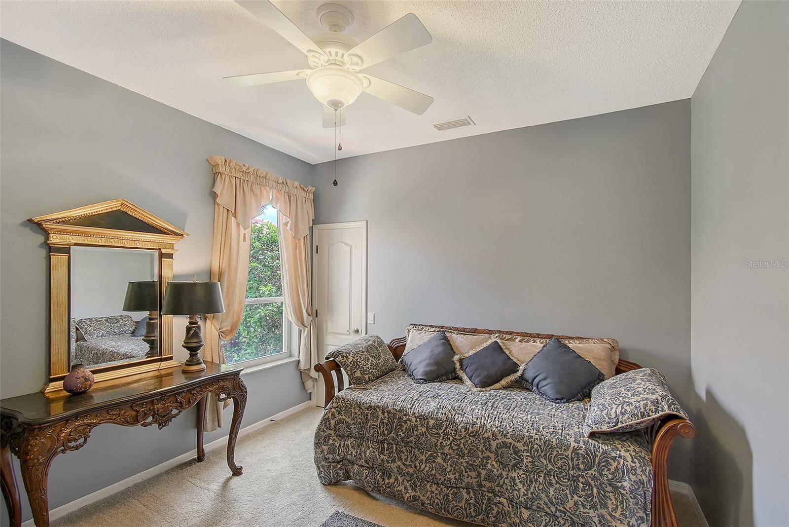 A4658731 Property Photo