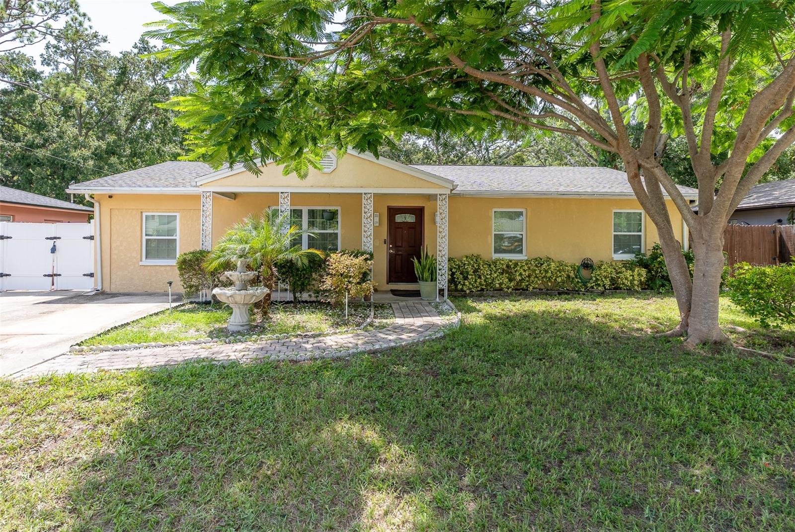 6416 SANTA MONICA DR, TAMPA, FL, 33615
