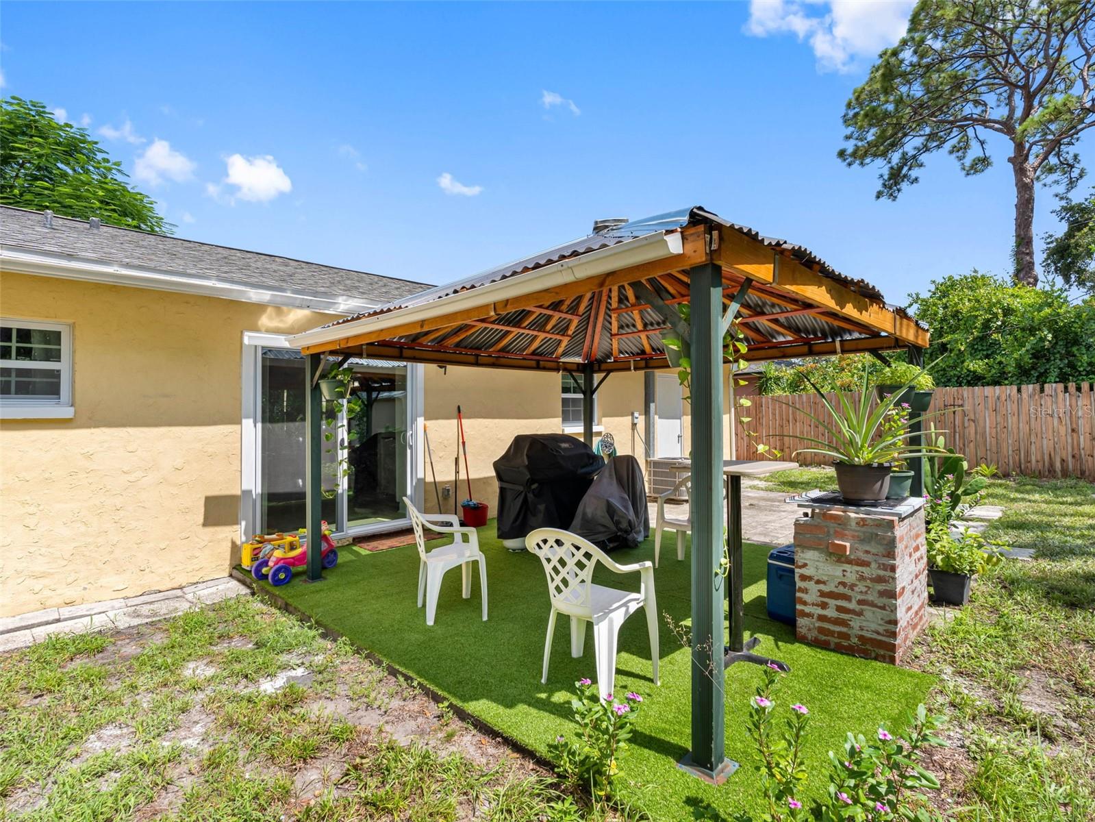 6416 SANTA MONICA DR, TAMPA, FL, 33615