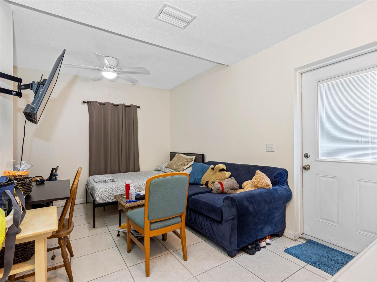 6416 SANTA MONICA DR, TAMPA, FL, 33615