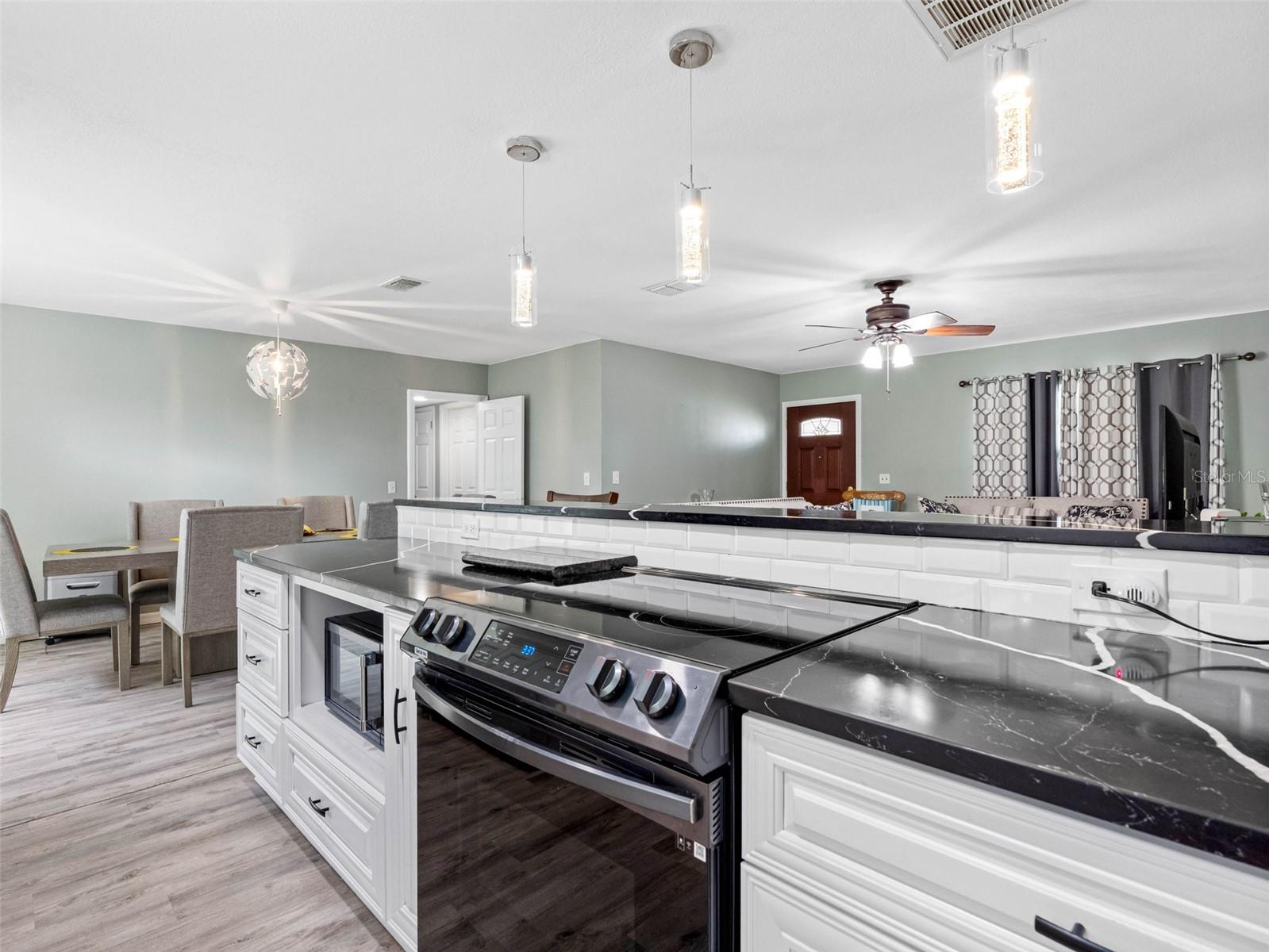 6416 SANTA MONICA DR, TAMPA, FL, 33615