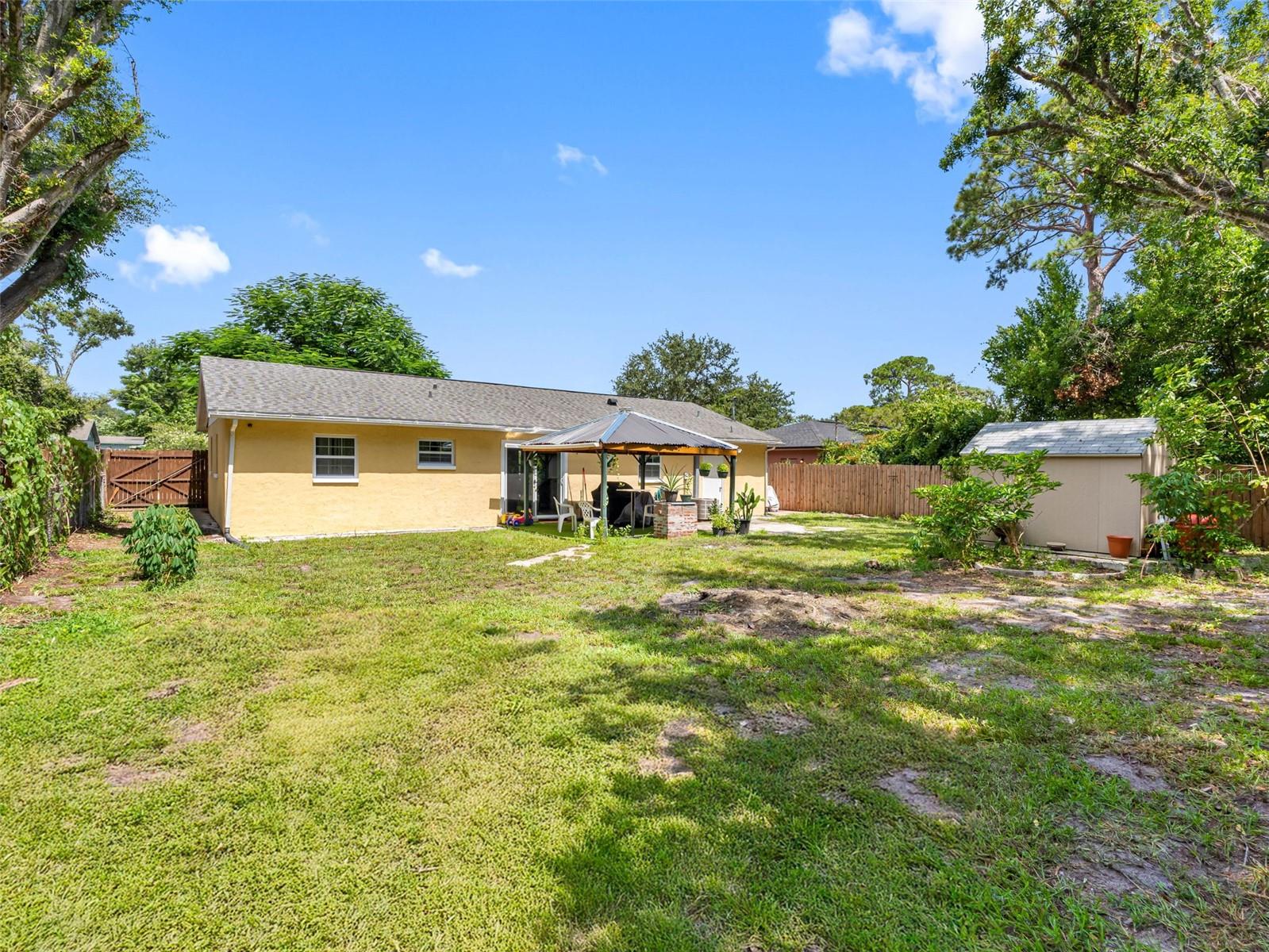 6416 SANTA MONICA DR, TAMPA, FL, 33615