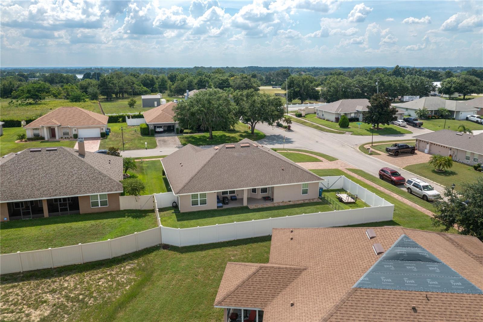 702 COUNTRY WALK CV, EAGLE LAKE, FL, 33839