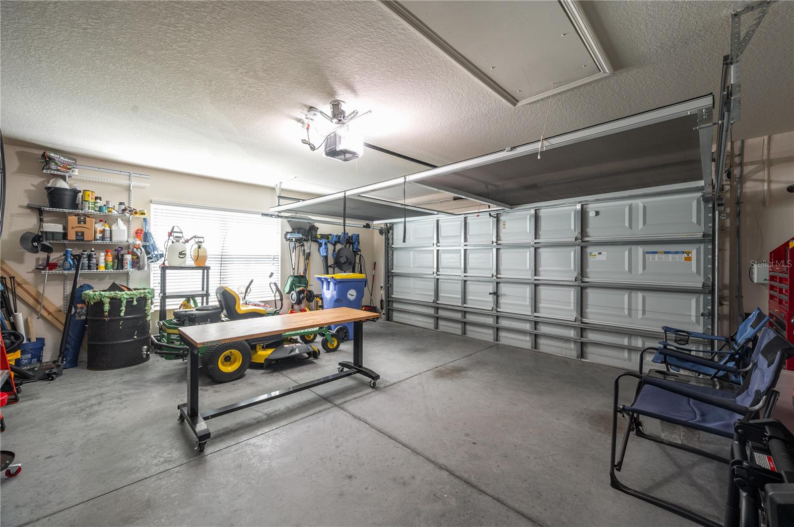 702 COUNTRY WALK CV, EAGLE LAKE, FL, 33839