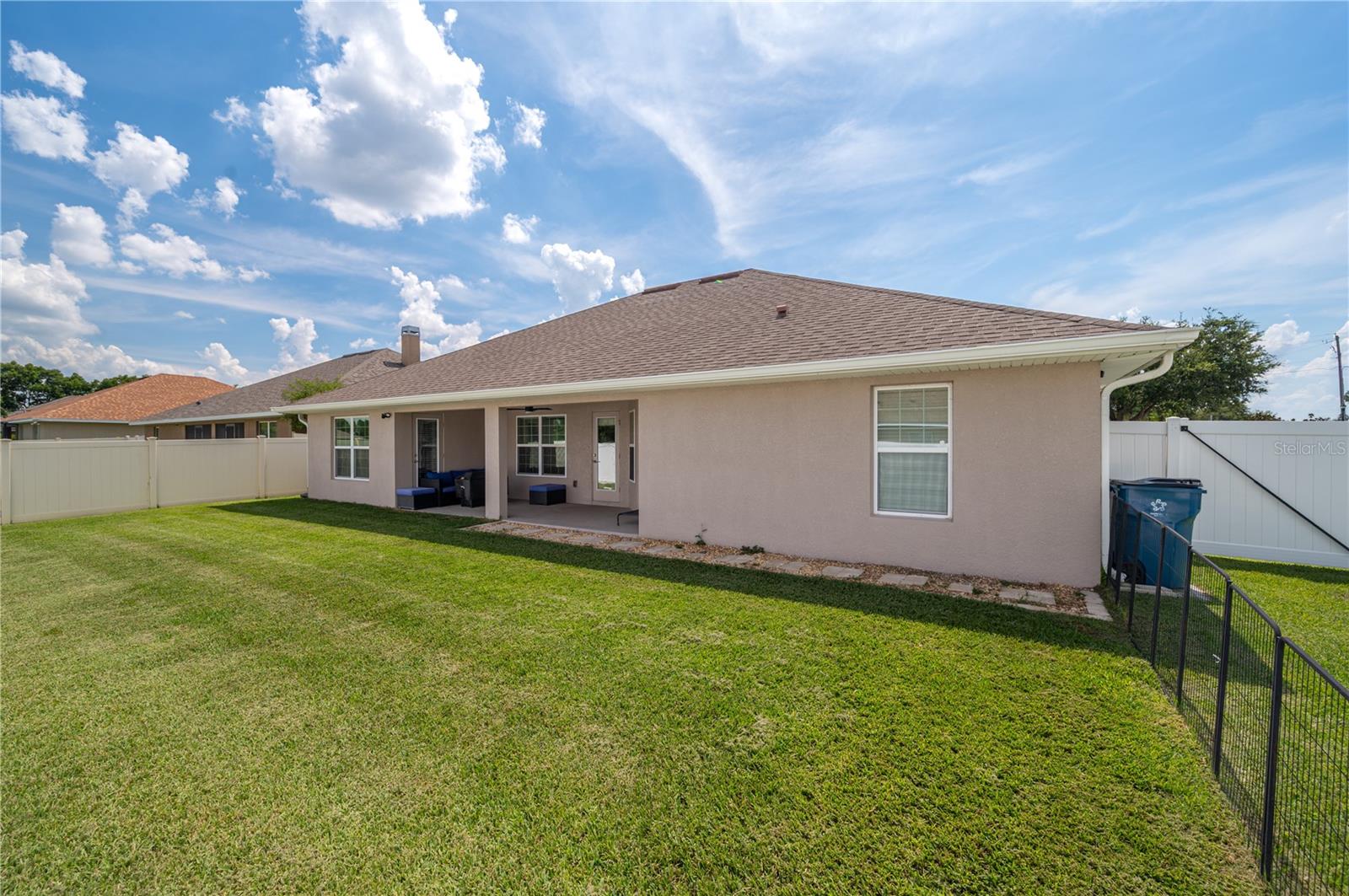 702 COUNTRY WALK CV, EAGLE LAKE, FL, 33839
